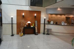 HOTEL LiVEMAX BUDGET SAPPORO - Hotel Amenities and Services