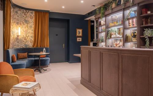 Hotel Maison Lacassagne Lyon - Room Features and Amenities