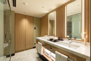 Hotel Nikko Fukuoka - Location and Accessibility