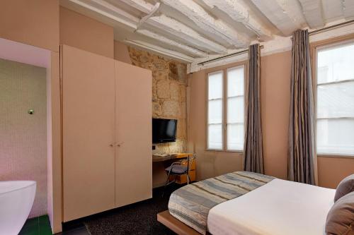 Hotel of Notre-Dame - Guest Reviews and Ratings