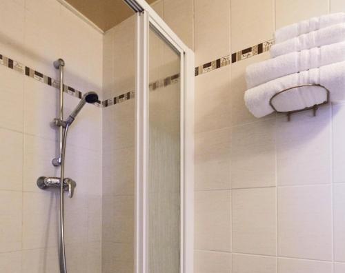 Hotel Paris Villette - Guest Ratings and Feedback