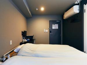 Hotel Pivot Shin-Imamiya Ekimae - Affordable Accommodations