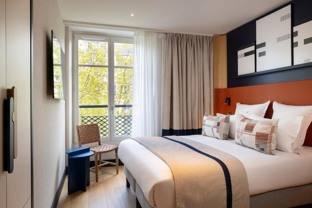 Hotel Raspail Montparnasse - Accommodations and Amenities
