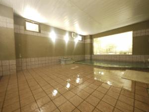 Hotel Route-Inn Kamisuwa - Overview