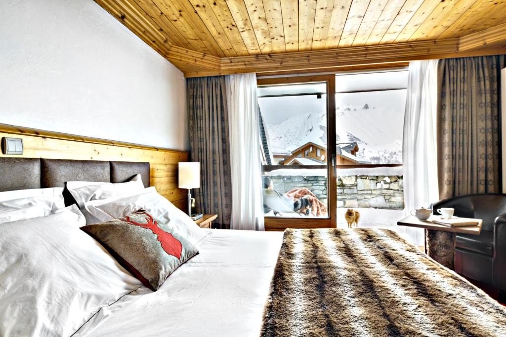 Hotel Saint-Martin - Amenities and Services Offered