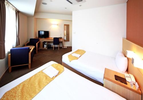 Hotel Sunplaza Osaka Sakai Annex Review