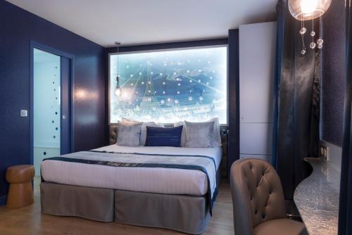 Hotel The Bubbles of Paris - How To Book Your Stay