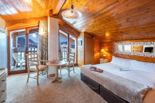 Hotel the Campanules by The Sparks - Accommodation Options