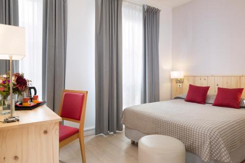 Hotel The Compostella - Guest Experiences and Reviews