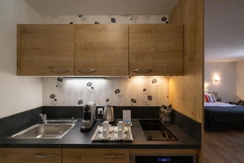 Hotel The Oppoca House - Location and Activities