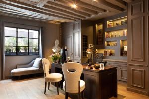Hotel Verneuil Saint Germain - Facilities and Amenities
