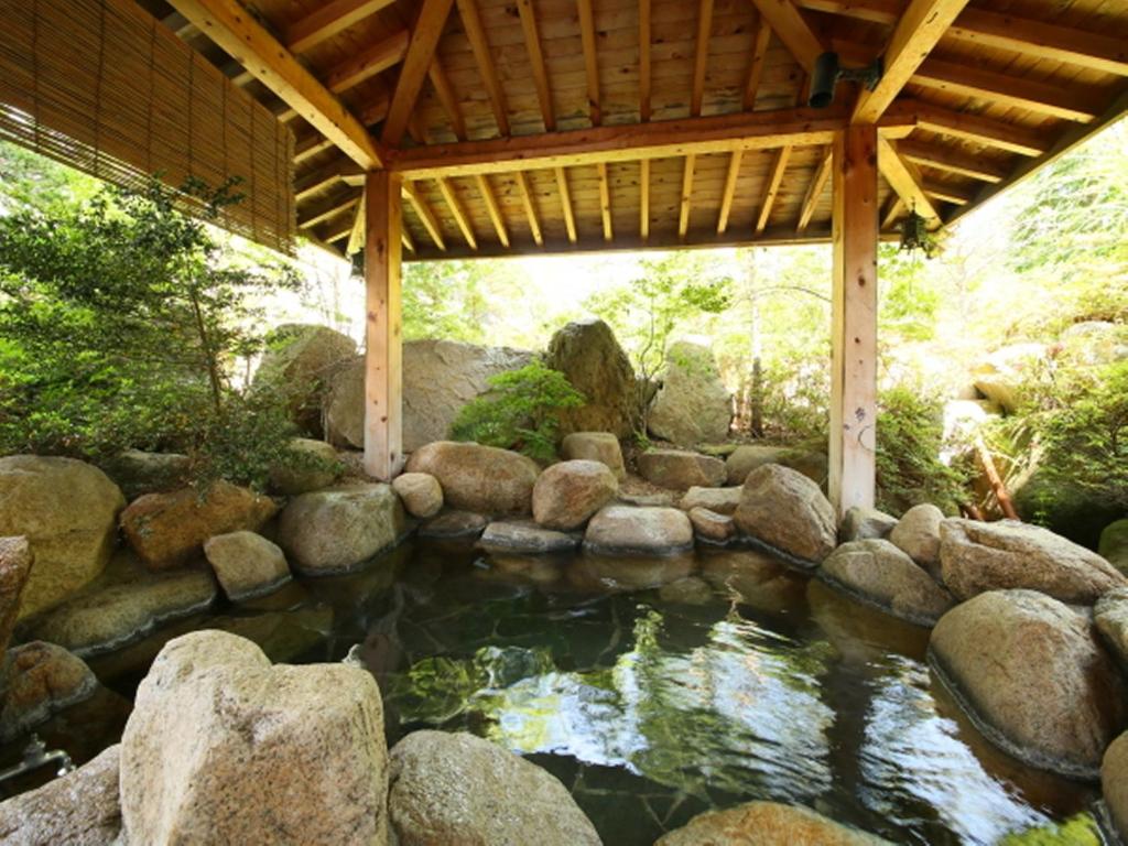 Hotel Yume-no-yu Review