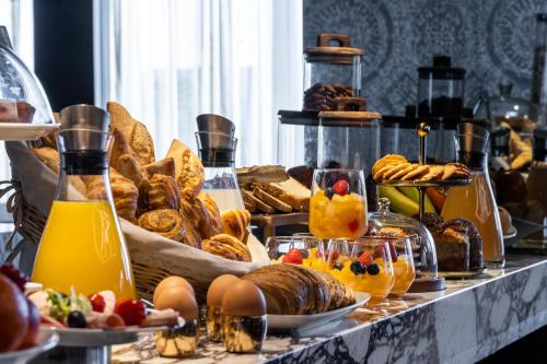 Howard Hotel Paris Orly Airport - Hotel Amenities and Services