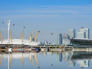 Ibis London Excel-Docklands - Amenities and Services