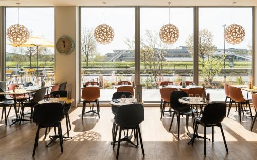 Ibis Styles Guyancourt Versailles - Location and Accessibility