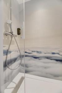 Ibis Styles Paris Orly Airport - Accessibility and Pet-Friendly Features