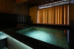 Ichidaya - Location and Accessibility