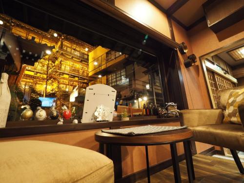 Ikariya Ryokan - Overview and Location