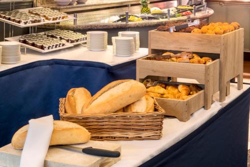 Imperial Hotel Blackpool - Dining Options