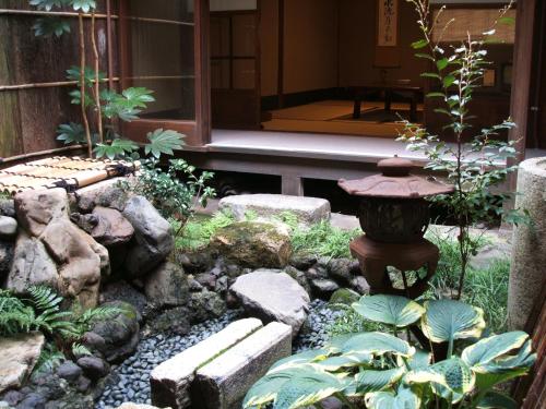 Inn Kawashima - Room Types and Amenities
