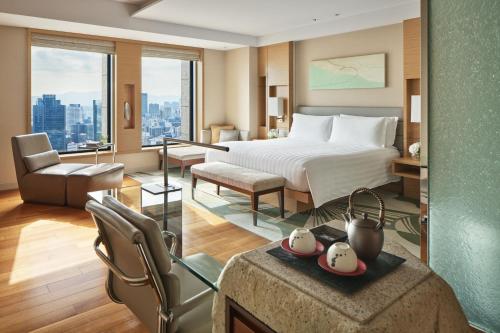 InterContinental Hotel Osaka, an IHG Hotel - Variety of Accommodations and Amenities