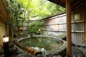 Izumiya Zenbe - Accommodation Options