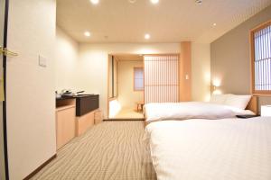 K-style Higashihonganji - Guest Ratings and Reviews