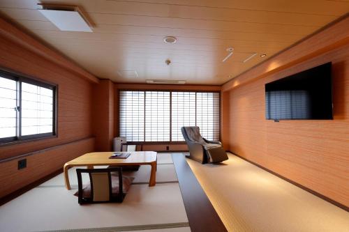 Kawaguchiya Kinosaki Riverside Hotel - Accommodation Options