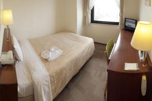 Kumegawa Wing Hotel - Amenities and Services