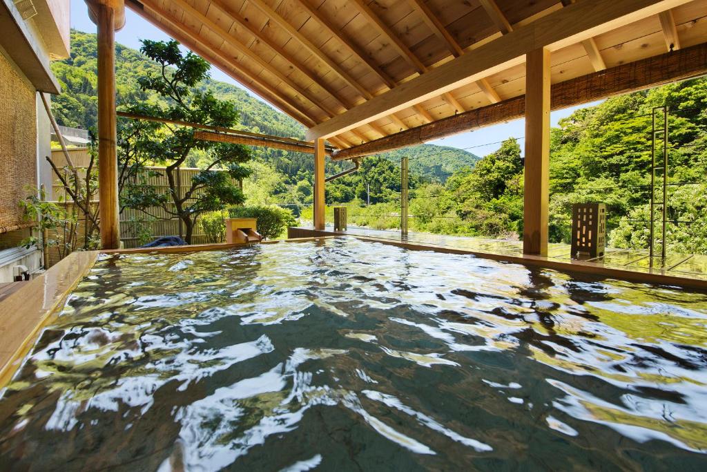 Kurobe Unazuki Onsen Togen Review