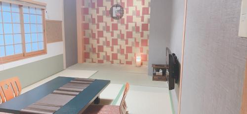 Kyoto Ryokan Gion Sano - Location and Accessibility