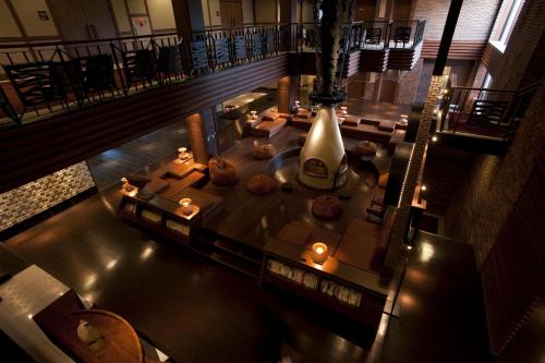 Lake Shikotsu Tsuruga Resort Spa Mizu No Uta Review - Accommodation Features