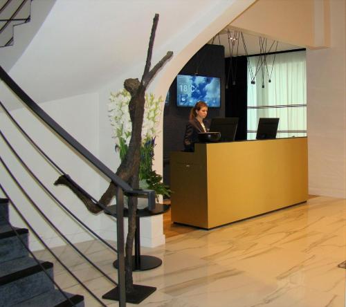 LAmirauté Brest - Guest Reviews and Ratings