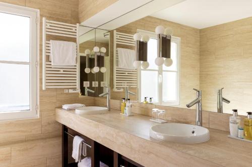 Le Plessis Grand Hotel - Guest Experience