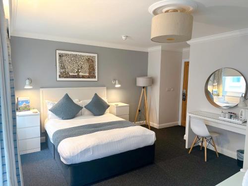 Legends Hotel - Location and Accessibility