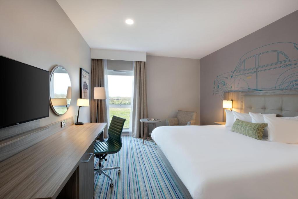 Leonardo Royal Hotel Oxford - Accommodations and Room Amenities