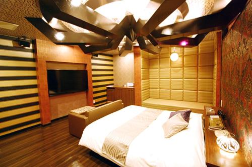 Lex Suwa (Adult Only) - Amenities and Services