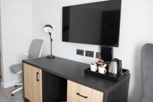 Lion Hotel - Guest Ratings and Reviews