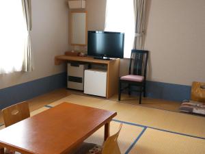 Little Hotel Blaneneige - Location and Directions