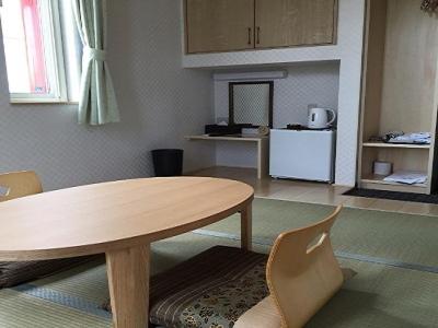 Little White Flower Hotel - Dining and Amenities