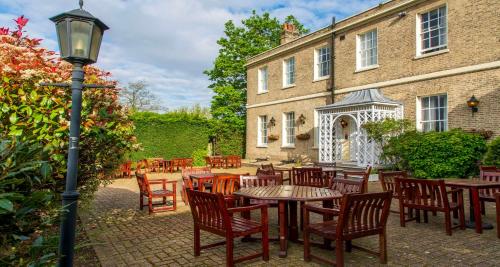 London Chigwell Prince Regent Hotel, BW Signature Collection - Guest Experiences