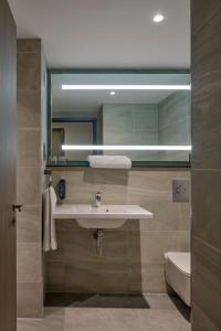Maldron Hotel Manchester City Centre - Facilities and Amenities