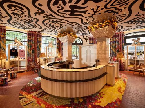 Mama Shelter Nice - Location and Accessibility