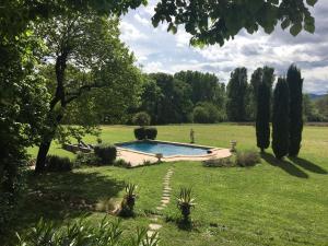 Manoir Le Roure - Amenities and Services