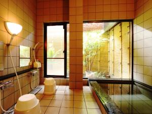 Marumo Ryokan - Accommodation and Amenities