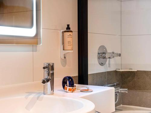 Mercure Carcassonne La Cité - Convenient Location