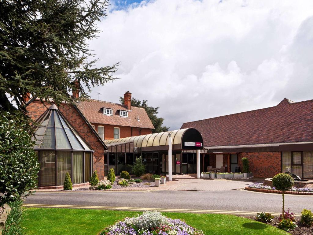 Mercure Hull Grange Park Hotel - Facilities and Amenities