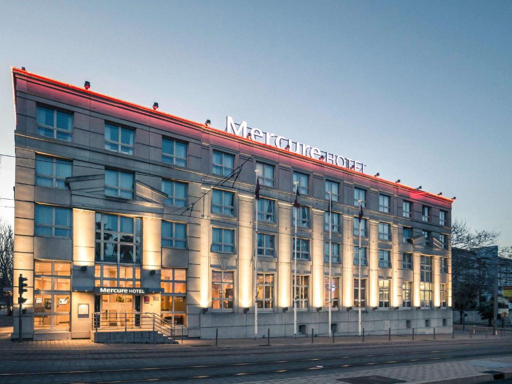 Mercure Montpellier Centre Antigone - Location and Accessibility