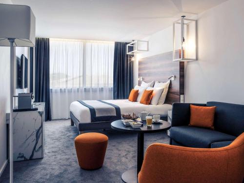 Mercure Nancy Centre Gare - Amenities and Services