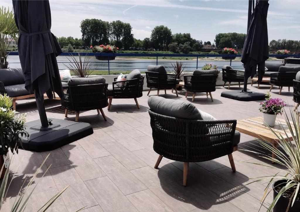 Mercure Nevers Pont De Loire - Accommodation Options and Amenities